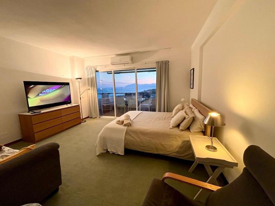 Panoramic Ocean Sunset View Apartment Marbella